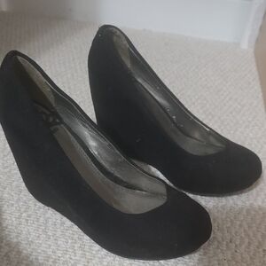 Elegant Black Wedge Heels